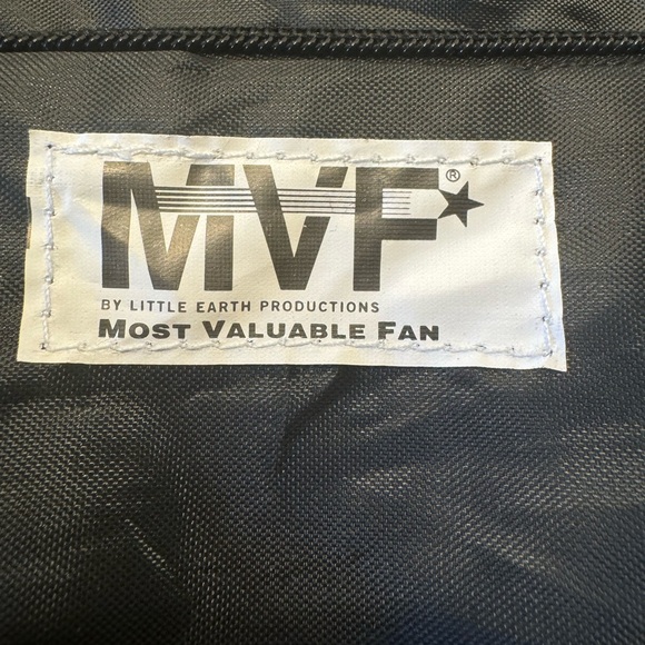 NWT NFL Colts Dopp Kit/Toiletry Bag, Black/Blue/White, Indy Colts - Picture 7 of 15